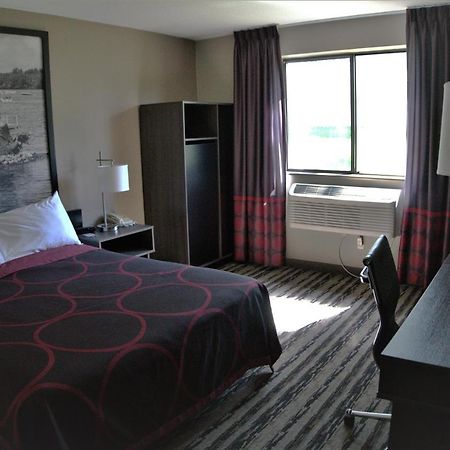 Super 8 By Wyndham Spirit Lake/Okoboji Εξωτερικό φωτογραφία