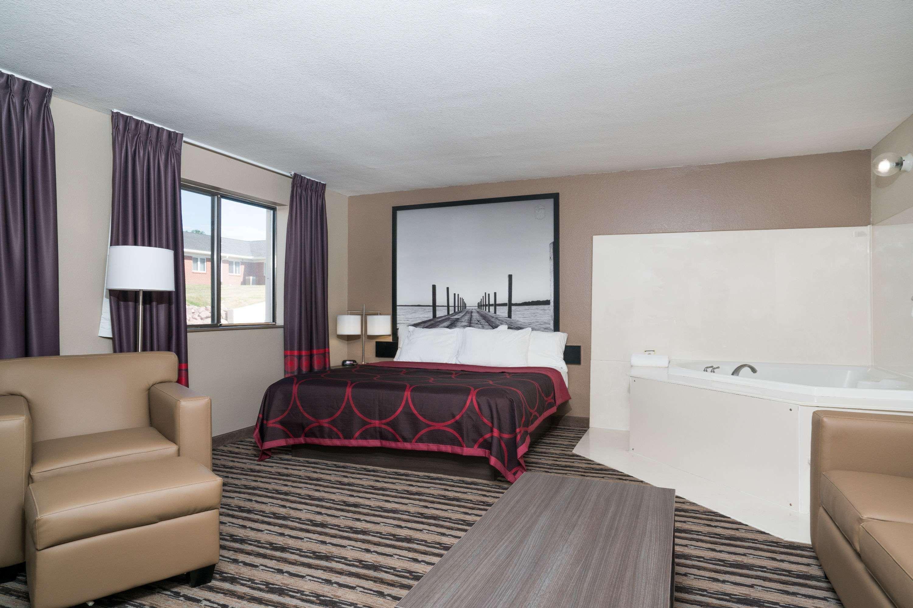 Super 8 By Wyndham Spirit Lake/Okoboji Εξωτερικό φωτογραφία