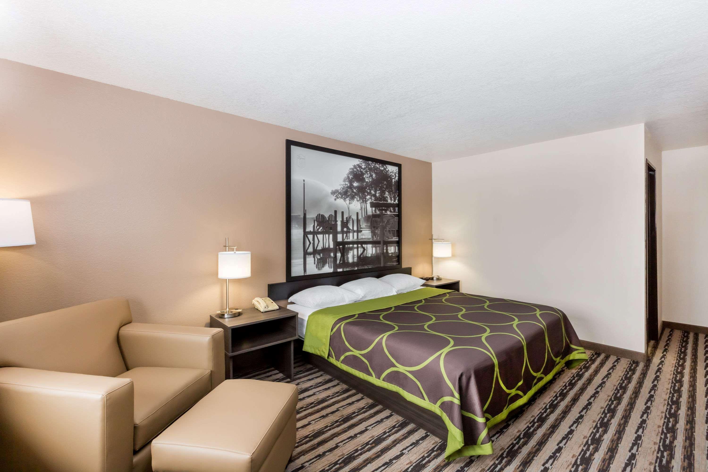Super 8 By Wyndham Spirit Lake/Okoboji Εξωτερικό φωτογραφία
