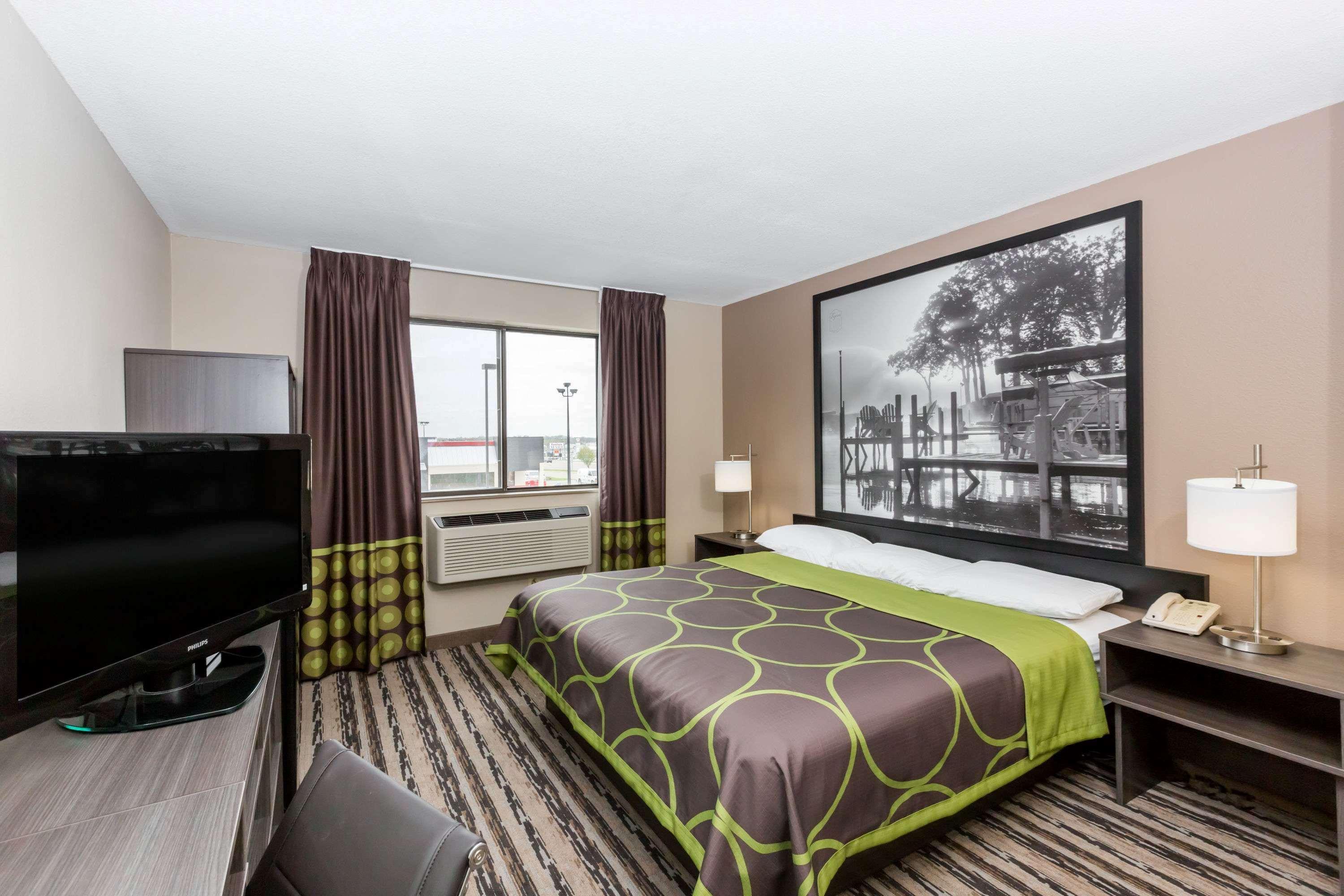 Super 8 By Wyndham Spirit Lake/Okoboji Εξωτερικό φωτογραφία